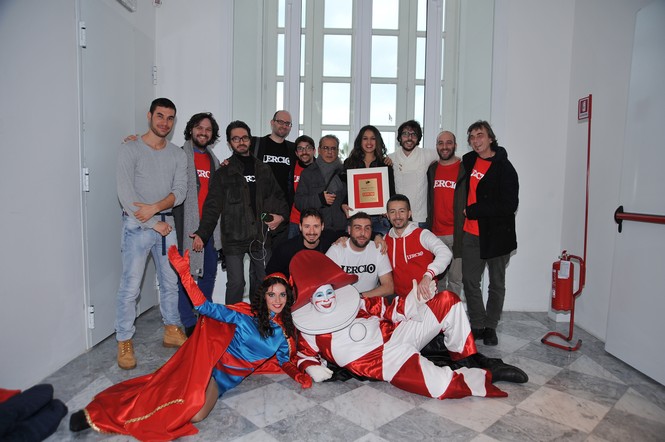 Ingrandisci la foto