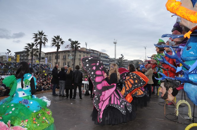 Ingrandisci la foto