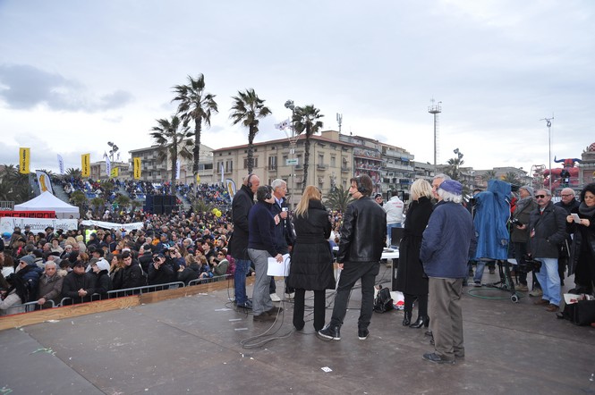 Ingrandisci la foto