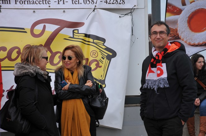 Ingrandisci la foto