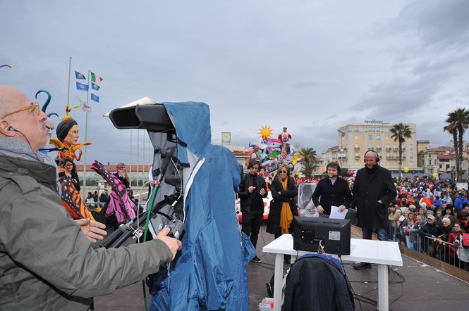 Ingrandisci la foto