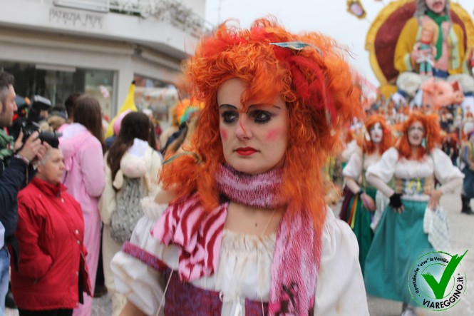 Ingrandisci la foto