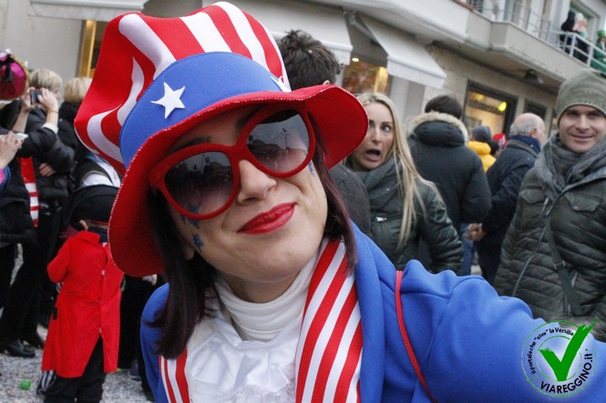 Ingrandisci la foto