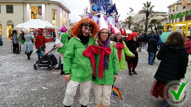 Ingrandisci la foto