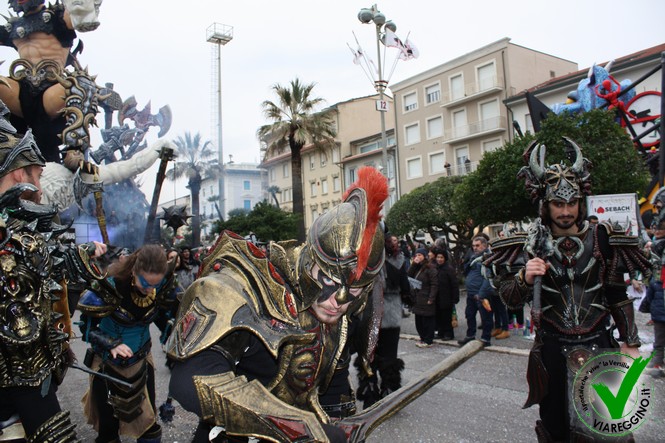 Ingrandisci la foto
