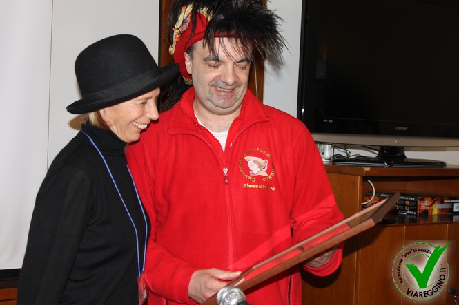 Ingrandisci la foto