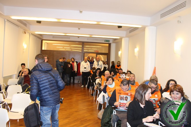 Ingrandisci la foto