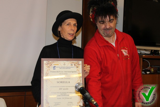 Ingrandisci la foto