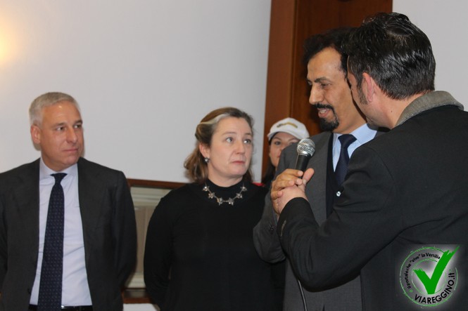 Ingrandisci la foto