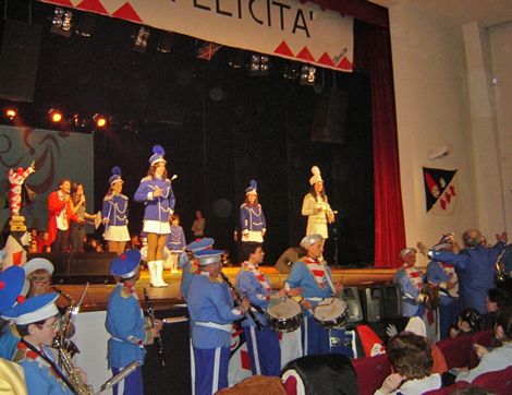 Ingrandisci la foto