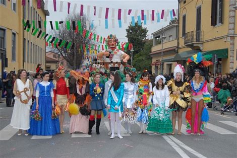 Ingrandisci la foto