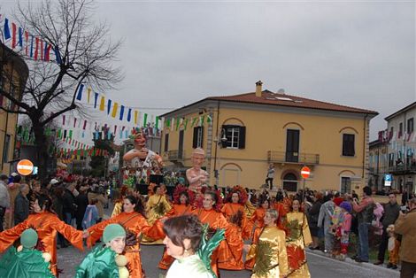 Ingrandisci la foto