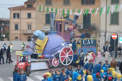 Ingrandisci la foto