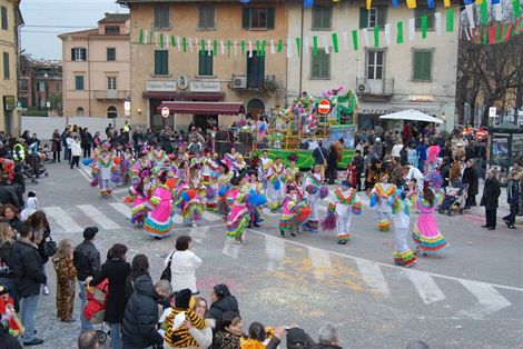 Ingrandisci la foto