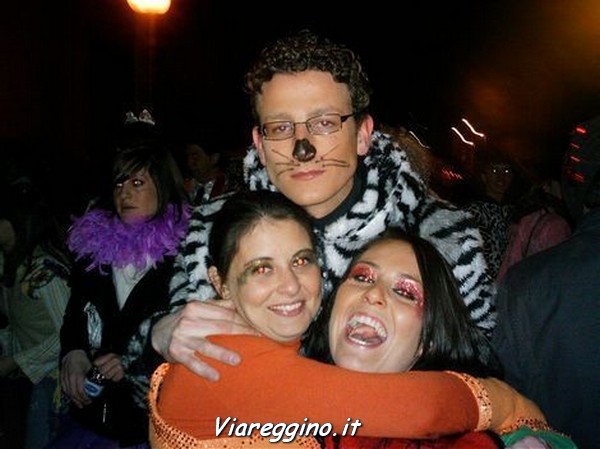 Ingrandisci la foto