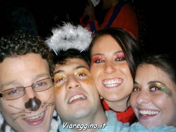 Ingrandisci la foto