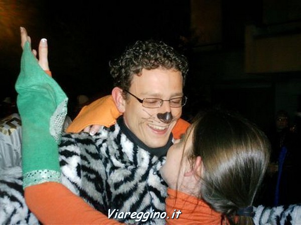 Ingrandisci la foto