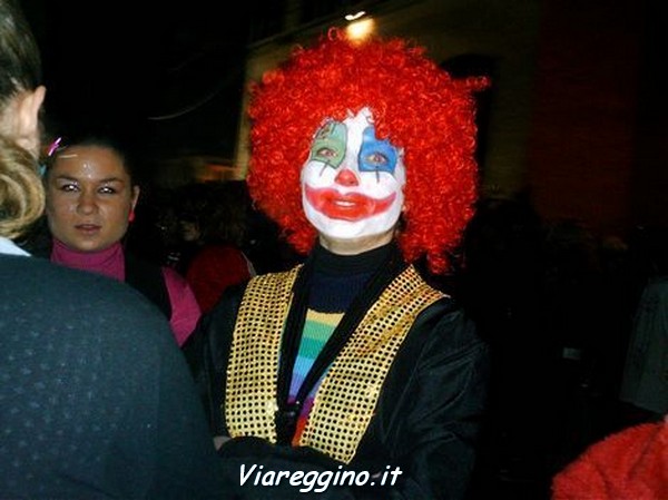 Ingrandisci la foto