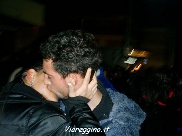 Ingrandisci la foto