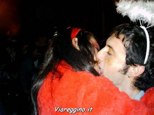 Ingrandisci la foto