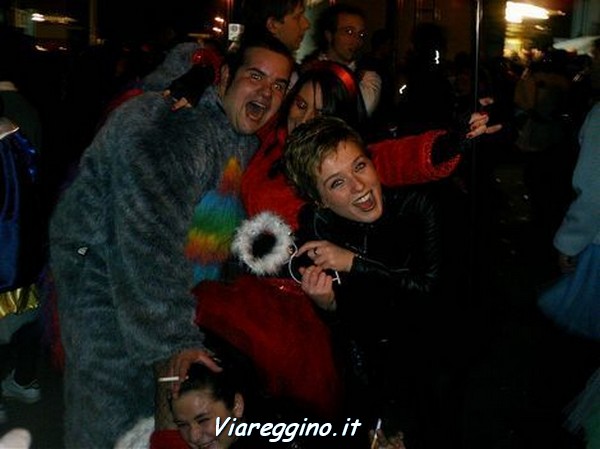 Ingrandisci la foto
