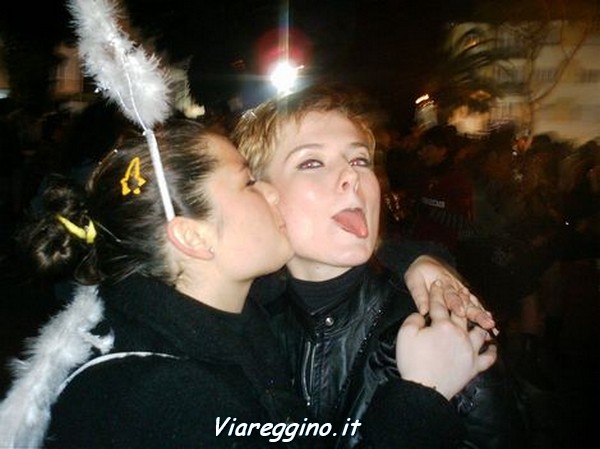 Ingrandisci la foto