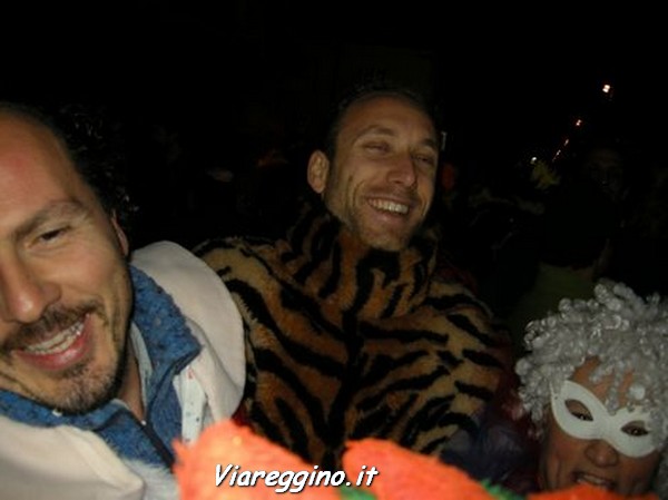 Ingrandisci la foto