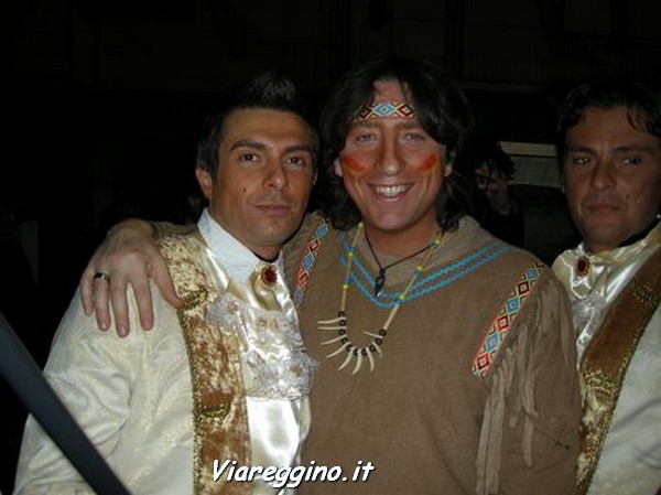 Ingrandisci la foto
