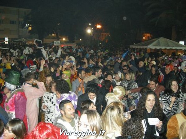 Ingrandisci la foto