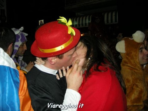 Ingrandisci la foto
