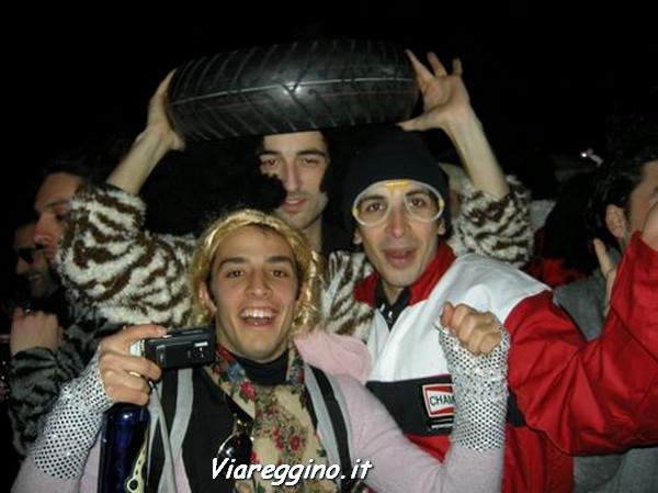 Ingrandisci la foto