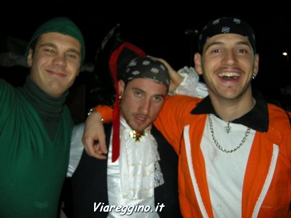 Ingrandisci la foto