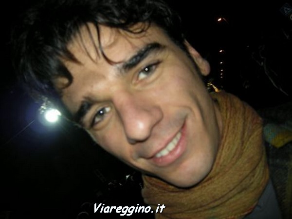 Ingrandisci la foto