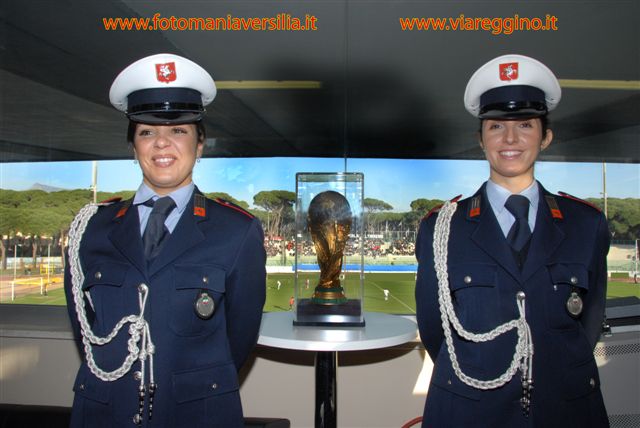 Ingrandisci la foto
