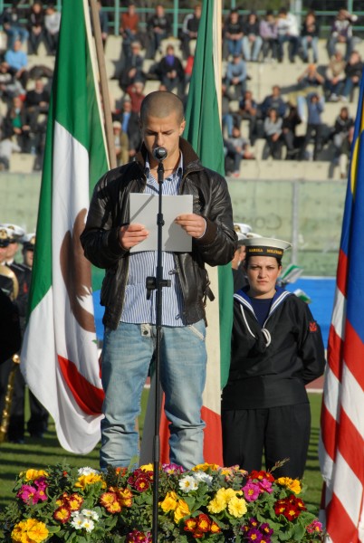 Ingrandisci la foto