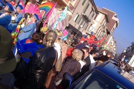 Ingrandisci la foto