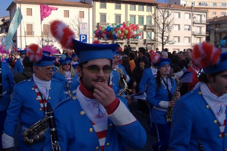 Ingrandisci la foto
