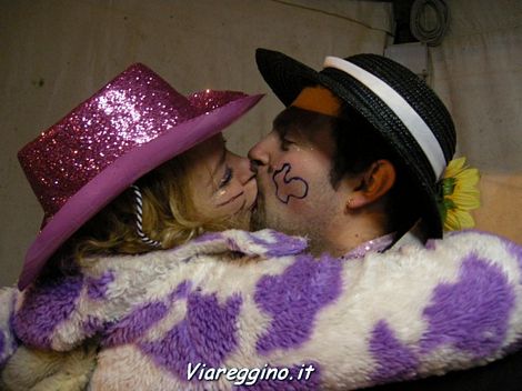Ingrandisci la foto