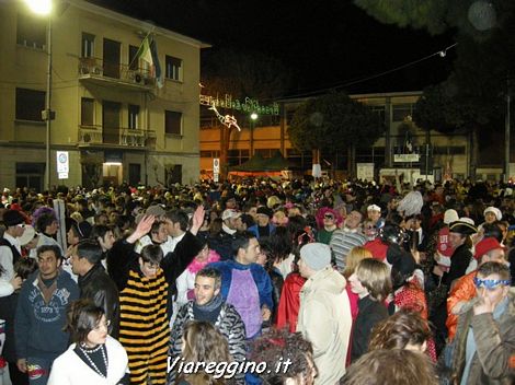 Ingrandisci la foto