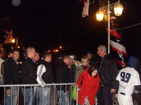 Ingrandisci la foto